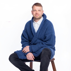 Hand Knitted Lightweight 100 % Wool Cardigan, Oversized Wool Cardigan, Long Men’s Cardigan, Men’s Coat, Soft Handmade Cardigan, Men’s gift