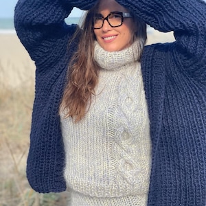 Hand Knitted Ready to ship 2XL size 100% Wool Thick Wool Cardigan, Hooded Chunky Cardigan, Winter Knitted Jacket with Hoodie